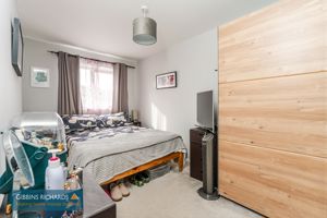 Bedroom- click for photo gallery